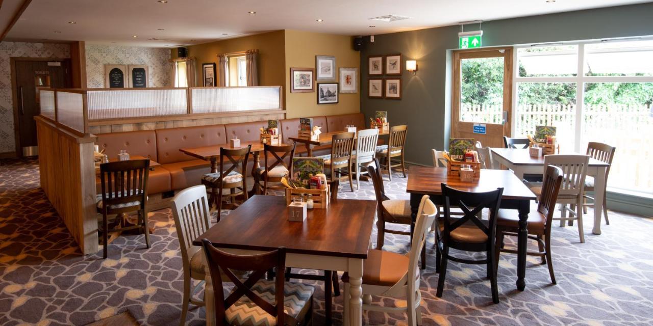 Paisley Pear, Brackley By Marston'S Inns Exterior photo